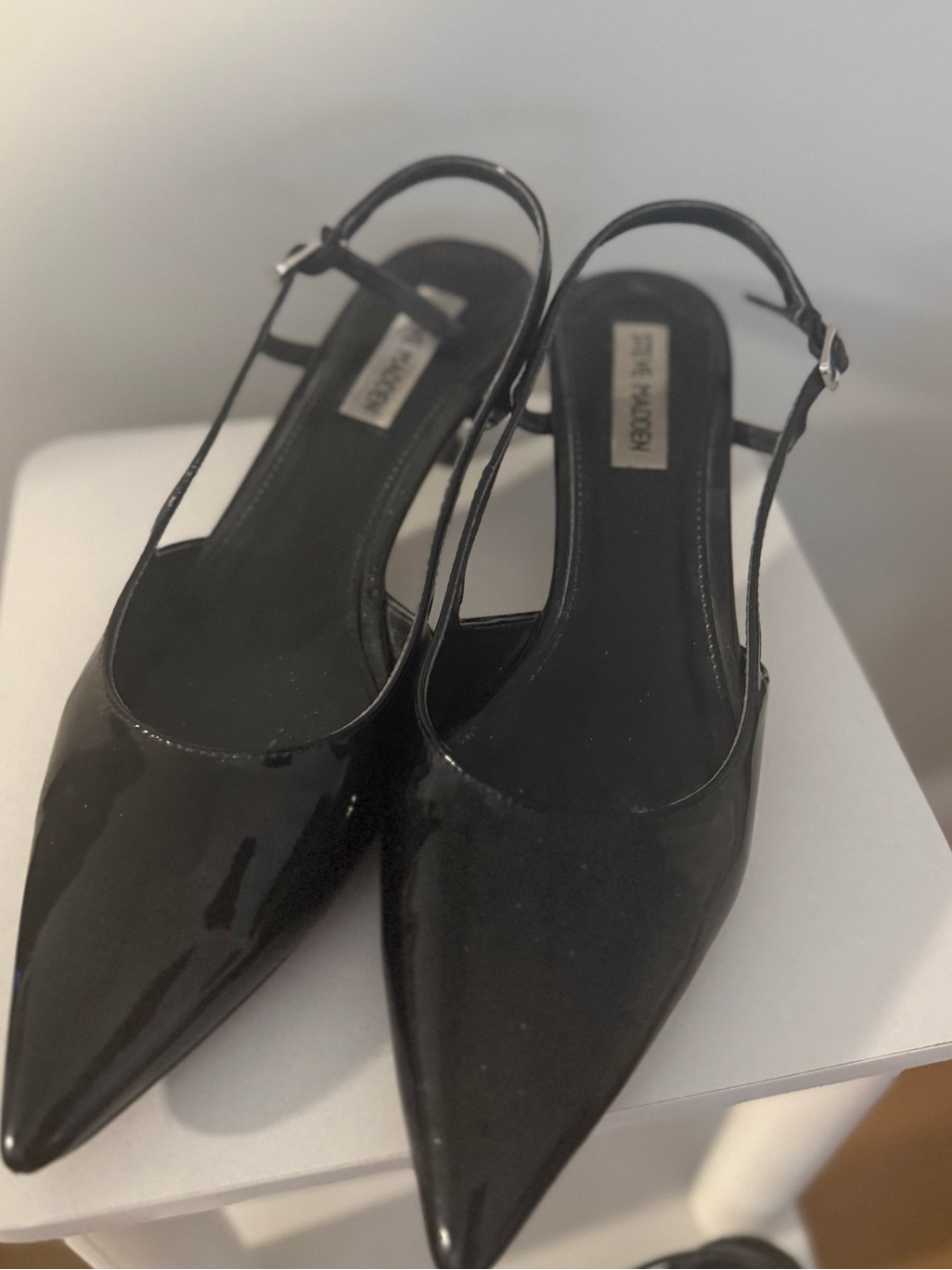 Steve Madden Black Patent Pointed Slingback Kitten Heels, Sz 8